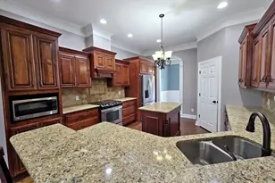 4593 San Saba Dr, Hahira, GA 31632 - Photo 6