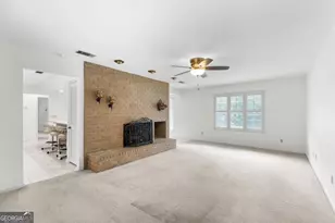 405 N Main St, Statesboro, GA 30458 - Photo 4