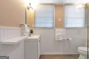 1766 Brewer Blvd SW, Atlanta, GA 30310 - Photo 10