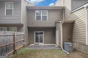 1509 Bayrose Cir, East Point, GA 30344 - Photo 14