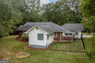 2588 Hwy 323, Gillsville, GA 30543 - Photo 8