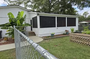 511 W Smith St, Claxton, GA 30417 - Photo 48