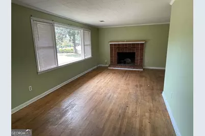 849 Prosperity Drive, Swainsboro, GA 30401 - Photo 8