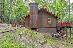 767 Driver Ln, Dillard, GA 30537 - Photo 2