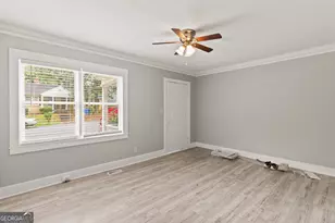 181 Holderness St SW, Atlanta, GA 30314 - Photo 8