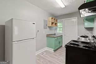 181 Holderness St SW, Atlanta, GA 30314 - Photo 10