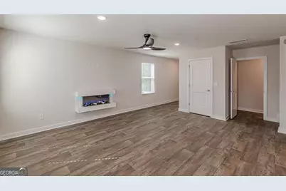 4839 Station, Union City, GA 30291 - Photo 16