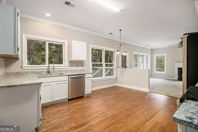 1463 Crescent Walk, Decatur, GA 30033 - Photo 8