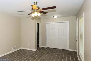 160 Allenwood Rd, Fayetteville, GA 30214 - Photo 2