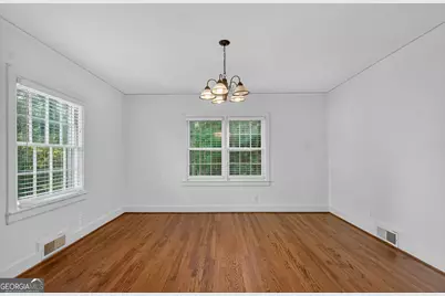 203 Waverly Way, Lagrange, GA 30240 - Photo 6