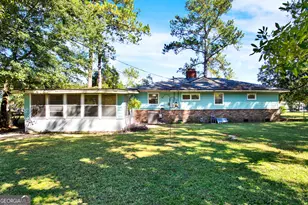 1105 E De Renne Dr, Savannah, GA 31406 - Photo 38