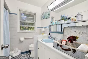 1105 E De Renne Dr, Savannah, GA 31406 - Photo 20