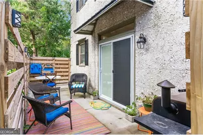 1035 Beachview Drive #APT 201, Saint Simons, GA 31522 - Photo 6