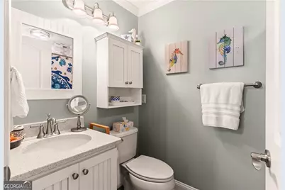 1035 Beachview Drive #APT 201, Saint Simons, GA 31522 - Photo 14