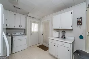 13 Spring Cir SE, Lindale, GA 30147 - Photo 14