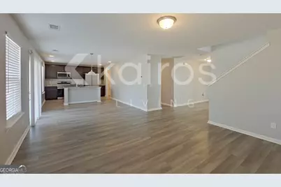 102 Colonial Way, Springfield, GA 31329 - Photo 2