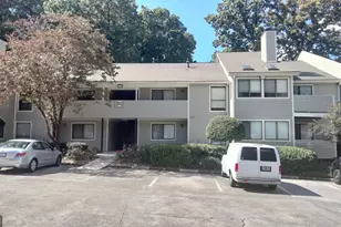 3428 Ivys Walk, Doraville, GA 30340 - Photo 2