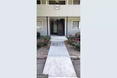 3428 Ivys Walk, Doraville, GA 30340 - Photo 4