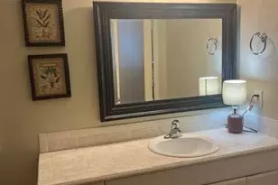 102 N Hill St, Griffin, GA 30223 - Photo 12