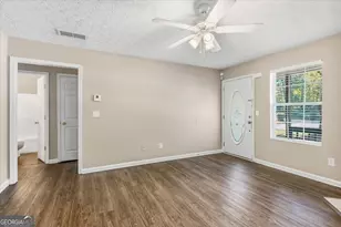 1137 Baileys Ct, Jonesboro, GA 30236 - Photo 6