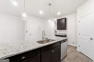 8365 Columbia Ct, Palmetto, GA 30268 - Photo 10