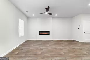 8365 Columbia Ct, Palmetto, GA 30268 - Photo 2