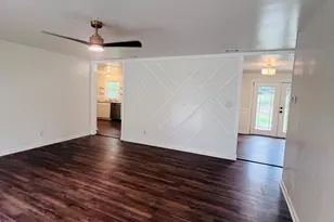 2215 Park Ln, Valdosta, GA 31602 - Photo 8