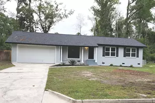 2215 Park Ln, Valdosta, GA 31602 - Photo 2