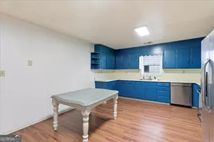 318 N Dogwood St, Villa Rica, GA 30180 - Photo 16