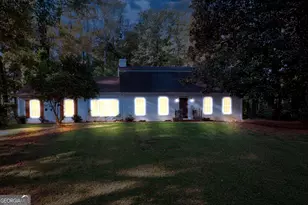 922 Springer Dr, Griffin, GA 30224 - Photo 2