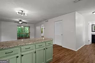 36 Doranne Ct SE, Smyrna, GA 30080 - Photo 10