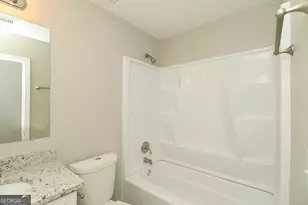 6695 Emerald Pointe Cir, South Fulton, GA 30349 - Photo 12