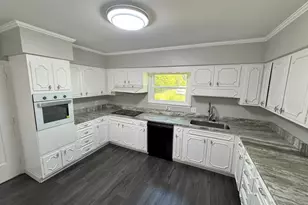 402 Westview Dr, Fort Valley, GA 31030 - Photo 6