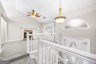 210 W Village Ct, Riverdale, GA 30296 - Photo 6