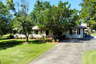 727 Donna Ave, Ashburn, GA 31714 - Photo 1