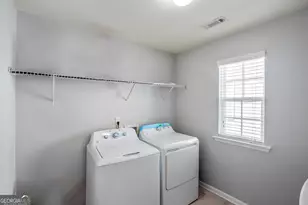 1218 Lanier Springs Dr, Buford, GA 30518 - Photo 38