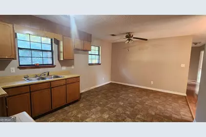 424 William Drive, Fort Valley, GA 31030 - Photo 6