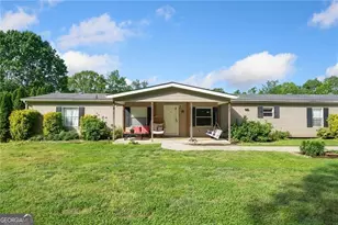 1575 Davis Rd W, Fairmount, GA 30139 - Photo 2