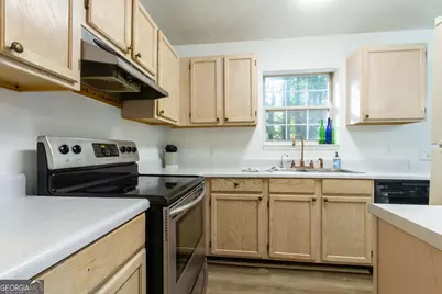 4908 Tarleton Drive SW, Lilburn, GA 30047 - Photo 10