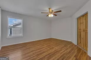 24 Brookview Dr, Newnan, GA 30265 - Photo 40