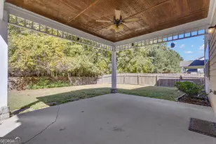 24 Brookview Dr, Newnan, GA 30265 - Photo 52