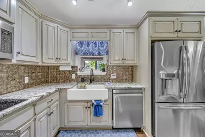 66 Dennis Drive, Commerce, GA 30529 - Photo 20