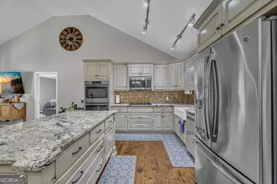 66 Dennis Drive, Commerce, GA 30529 - Photo 22