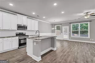 213 Yellowwood Wy, Woodstock, GA 30188 - Photo 2