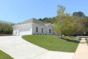 100 Creekside Dr, Lagrange, GA 30240 - Photo 2