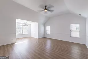 8051 Stillmist Dr, Fairburn, GA 30213 - Photo 16