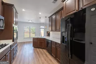 8051 Stillmist Dr, Fairburn, GA 30213 - Photo 8