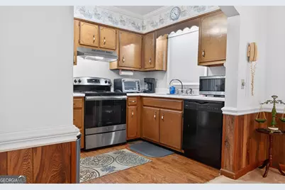 127 W Stuart Avenue, Lyons, GA 30436 - Photo 32