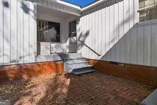 127 W Stuart Ave, Lyons, GA 30436 - Photo 34