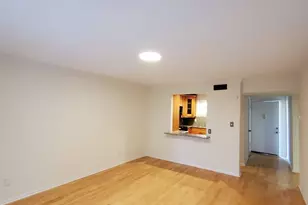 5400 Roswell Rd, Sandy Springs, GA 30342 - Photo 4